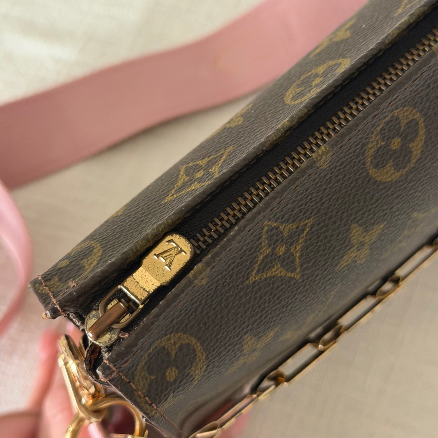 Authentic Louis Vuitton Monogram Toiletry 26 Crossbody