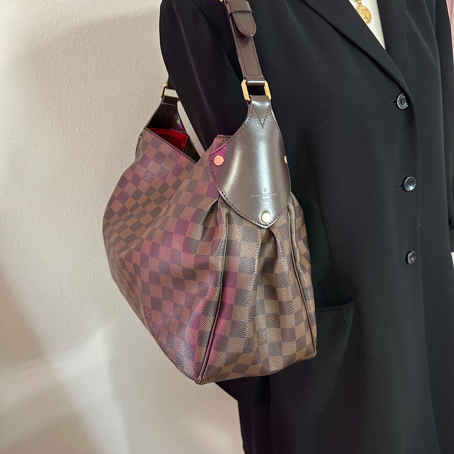 Authentic Louis Vuitton Damier Ebene Reggia Handbag Tote