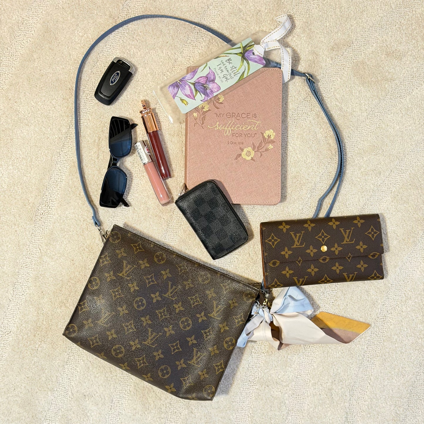 Authentic Louis Vuitton Monogram Toiletry 26 Crossbody
