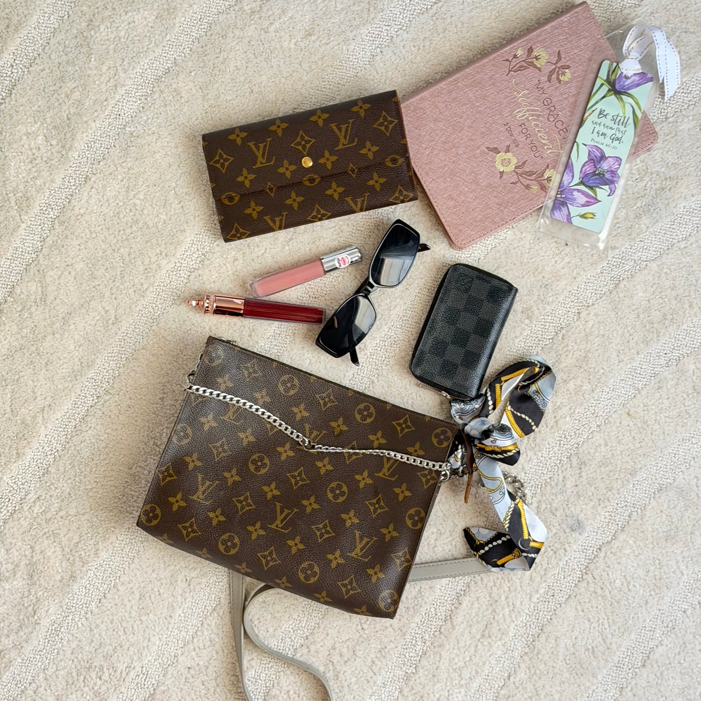 Authentic Louis Vuitton Monogram Toiletry 26 Crossbody