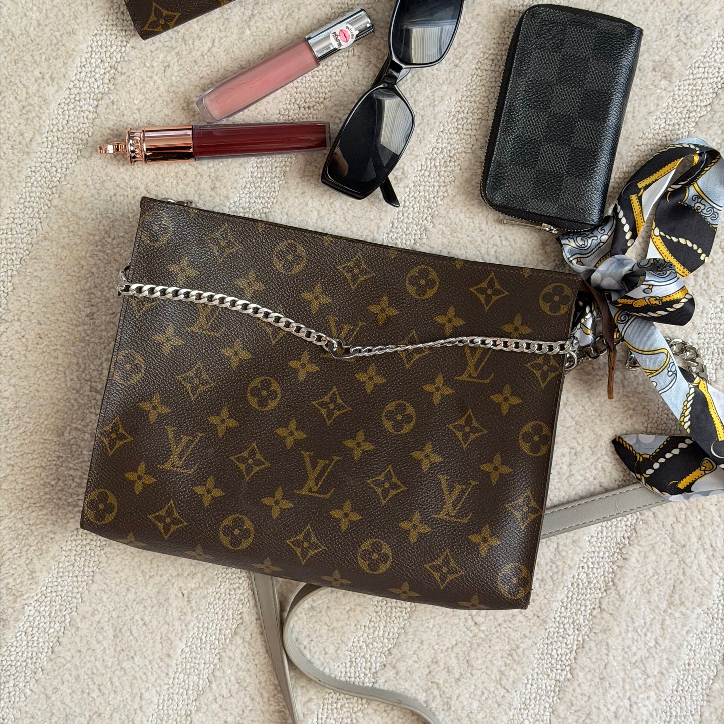 Authentic Louis Vuitton Monogram Toiletry 26 Crossbody