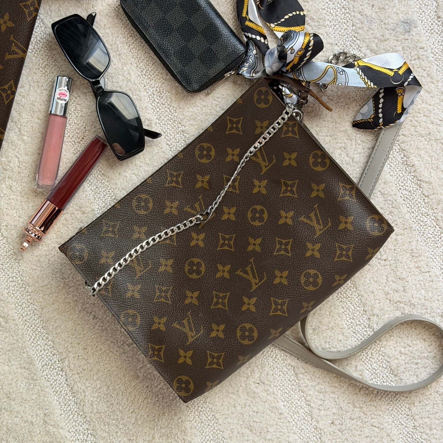 Authentic Louis Vuitton Monogram Toiletry 26 Crossbody