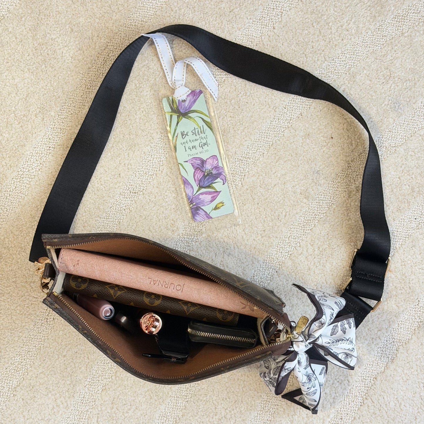 Authentic Louis Vuitton Monogram Toiletry 26 Crossbody