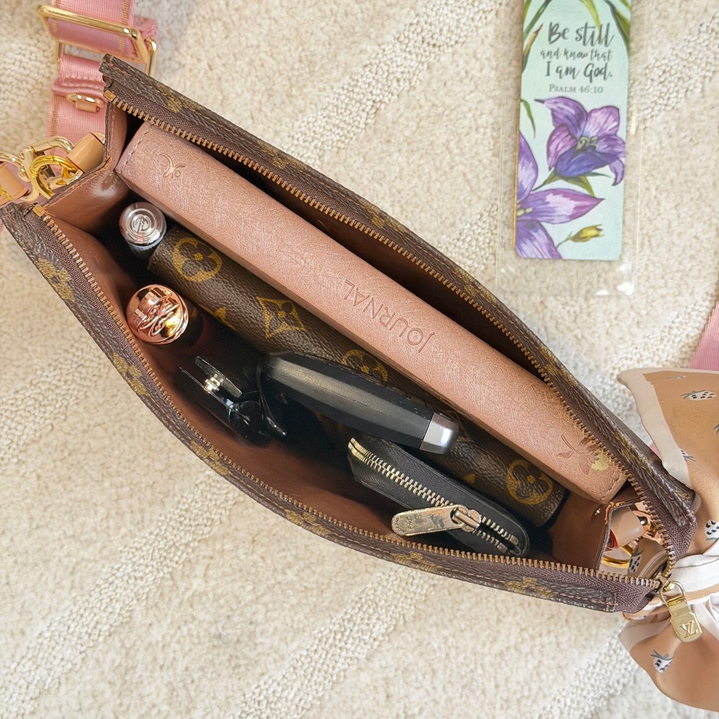Authentic Louis Vuitton Monogram Toiletry 26 Crossbody