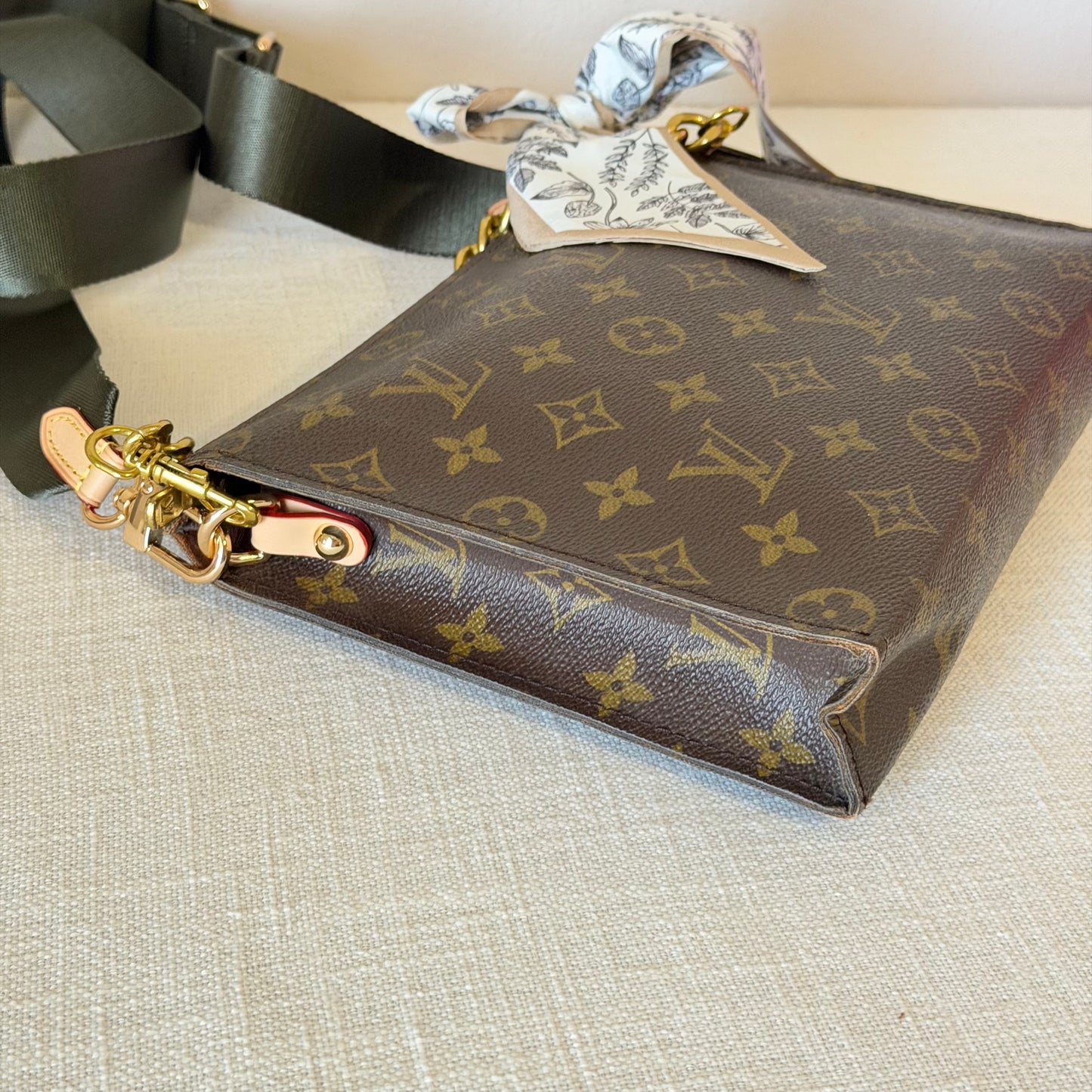 (Copy) Authentic Louis Vuitton Monogram Toiletry 26 Crossbody
