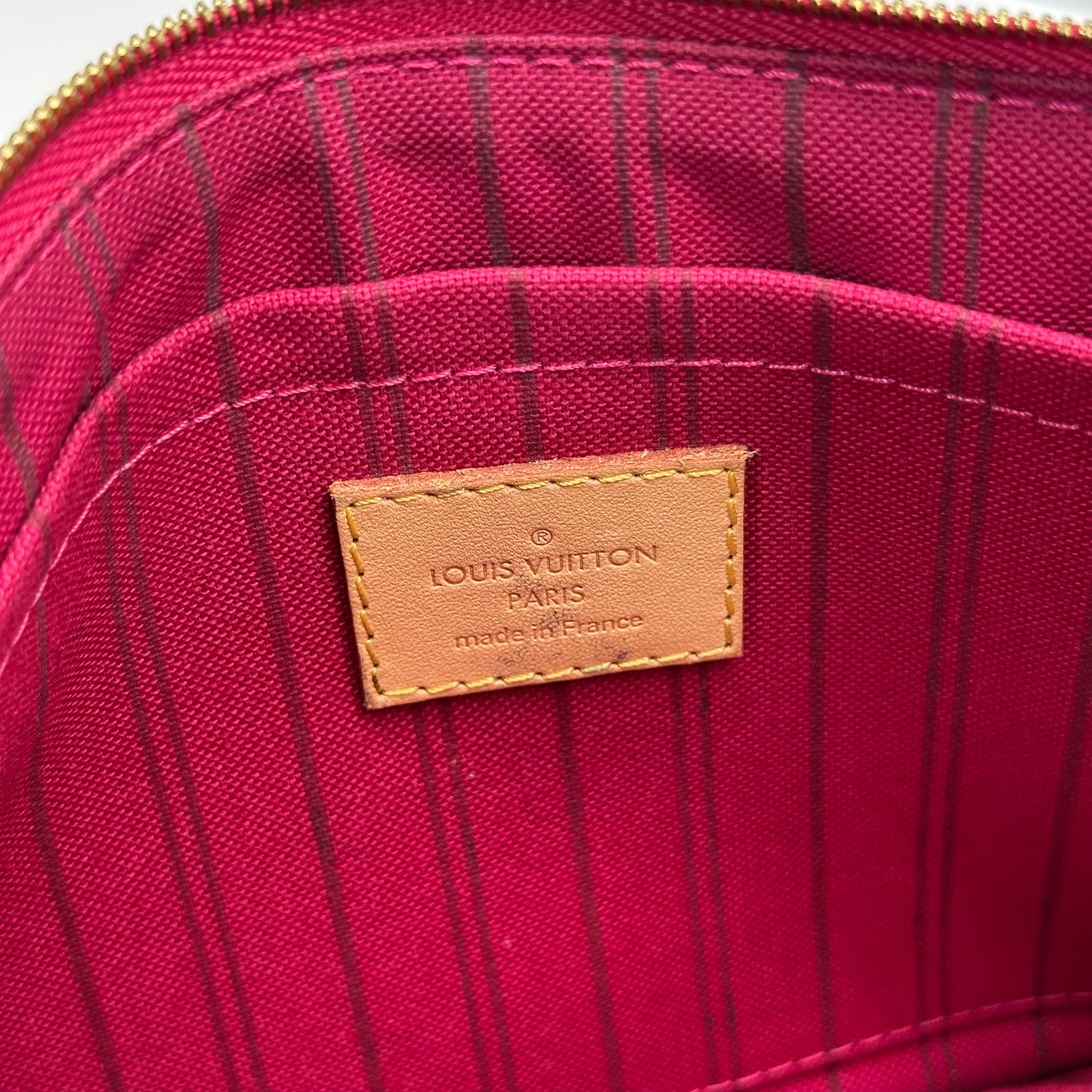 Authentic Louis Vuitton 2018 Monogram Travel Stickers Neverfull Pouch