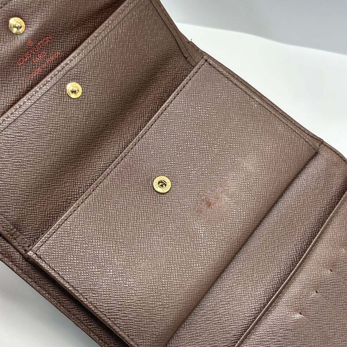 Authentic Louis Vuitton 2005 Damier Ebene Alexandra Trifold Compact Wallet