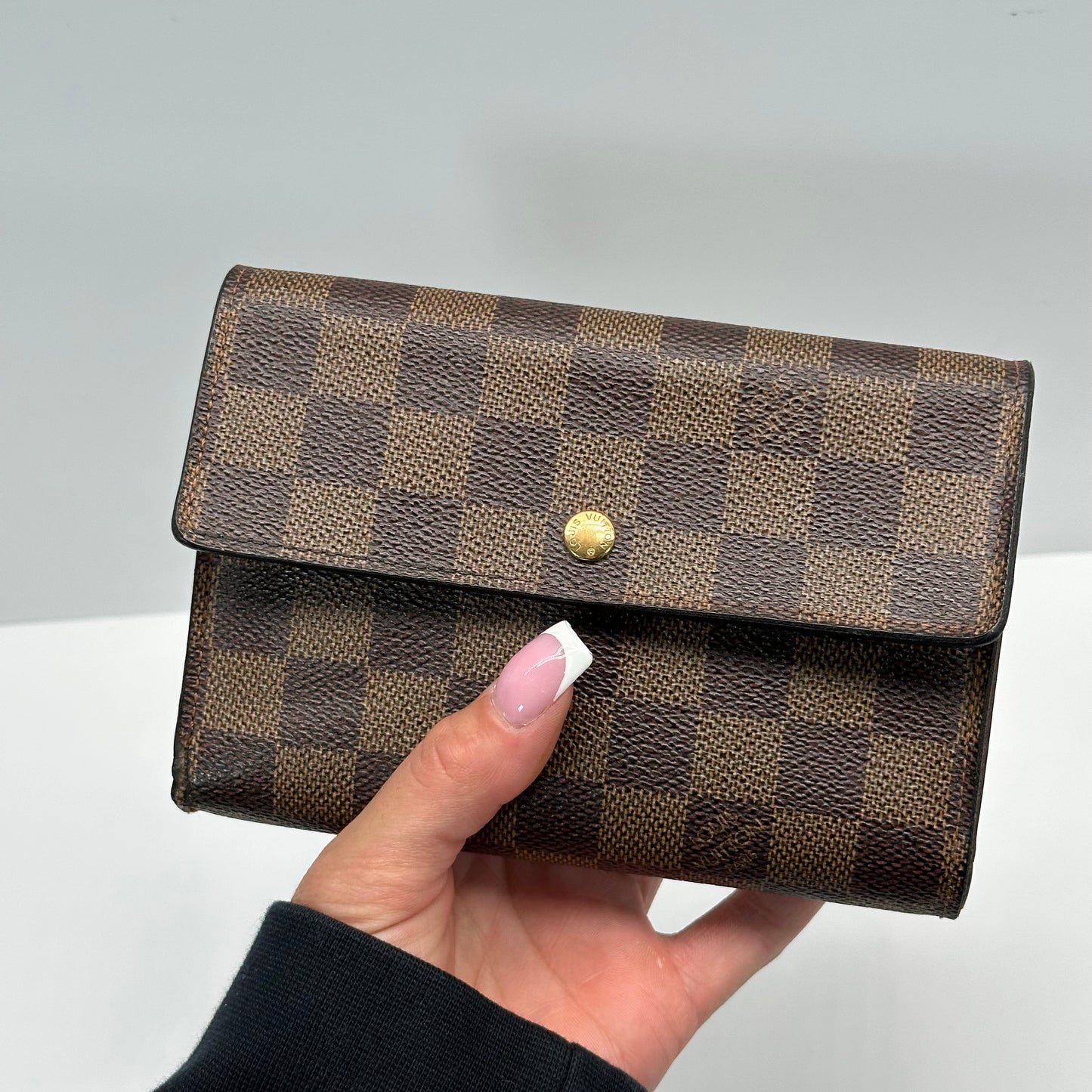 Authentic Louis Vuitton 2005 Damier Ebene Alexandra Trifold Compact Wallet