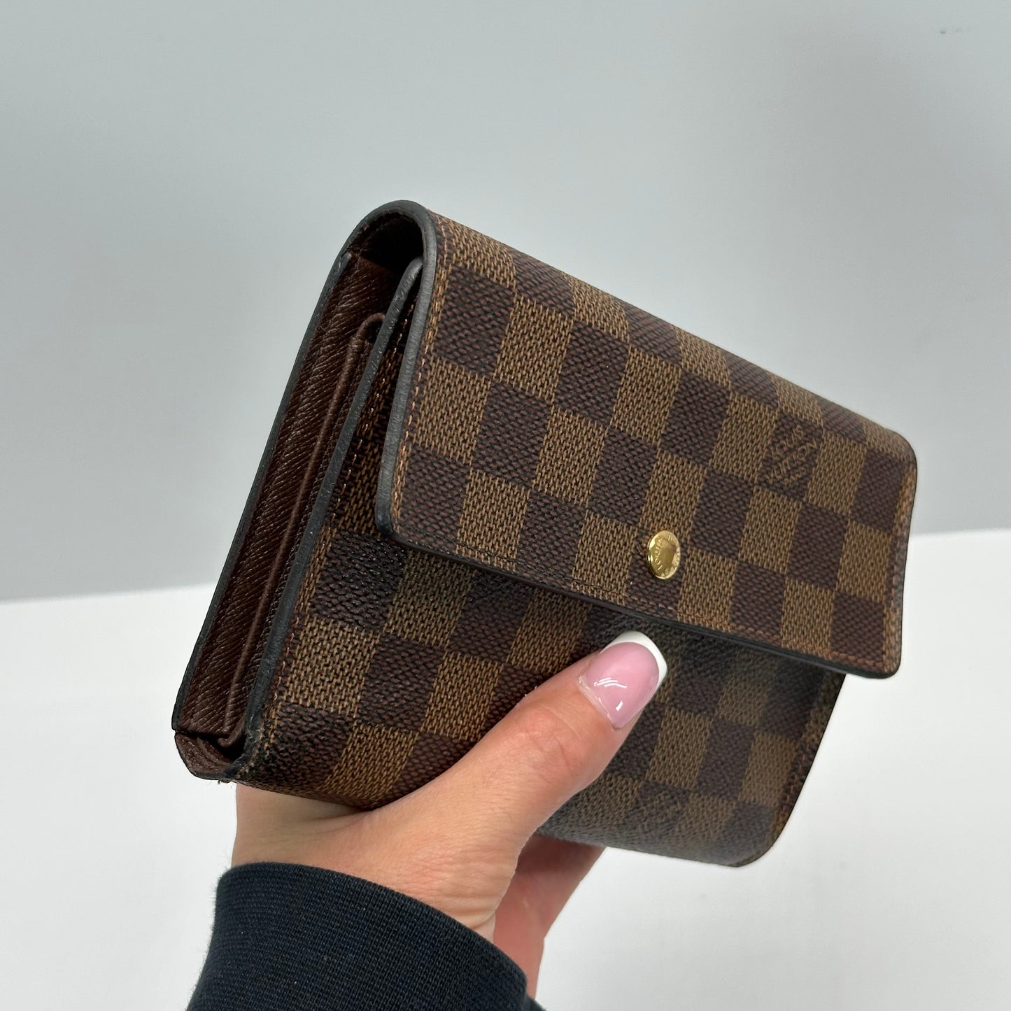 Authentic Louis Vuitton 2005 Damier Ebene Alexandra Trifold Compact Wallet