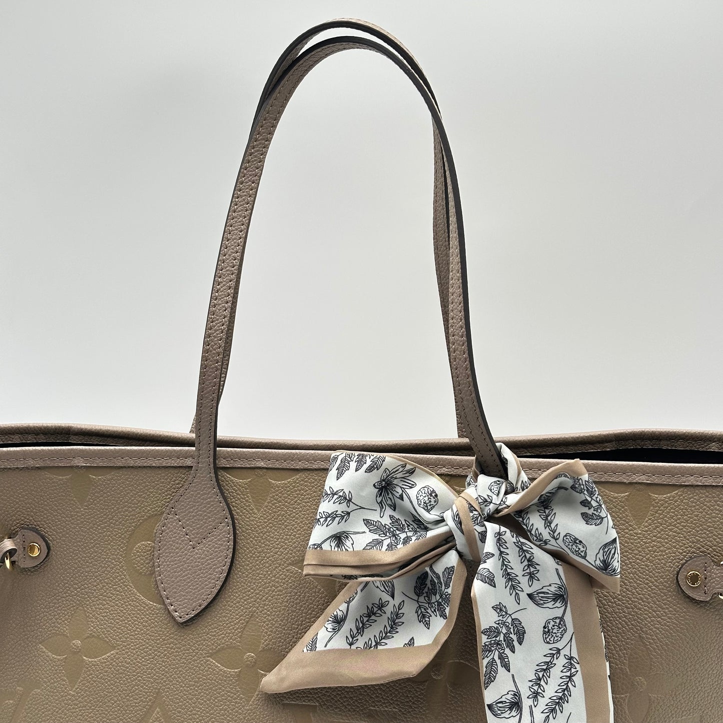 Authentic Louis Vuitton Turtle Dove Empreinte Neverfull MM