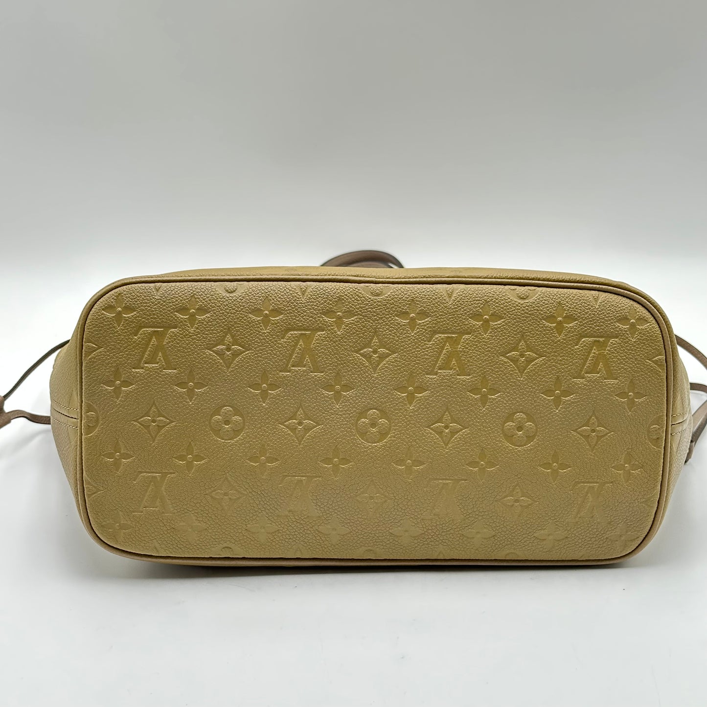 Authentic Louis Vuitton Turtle Dove Empreinte Neverfull MM