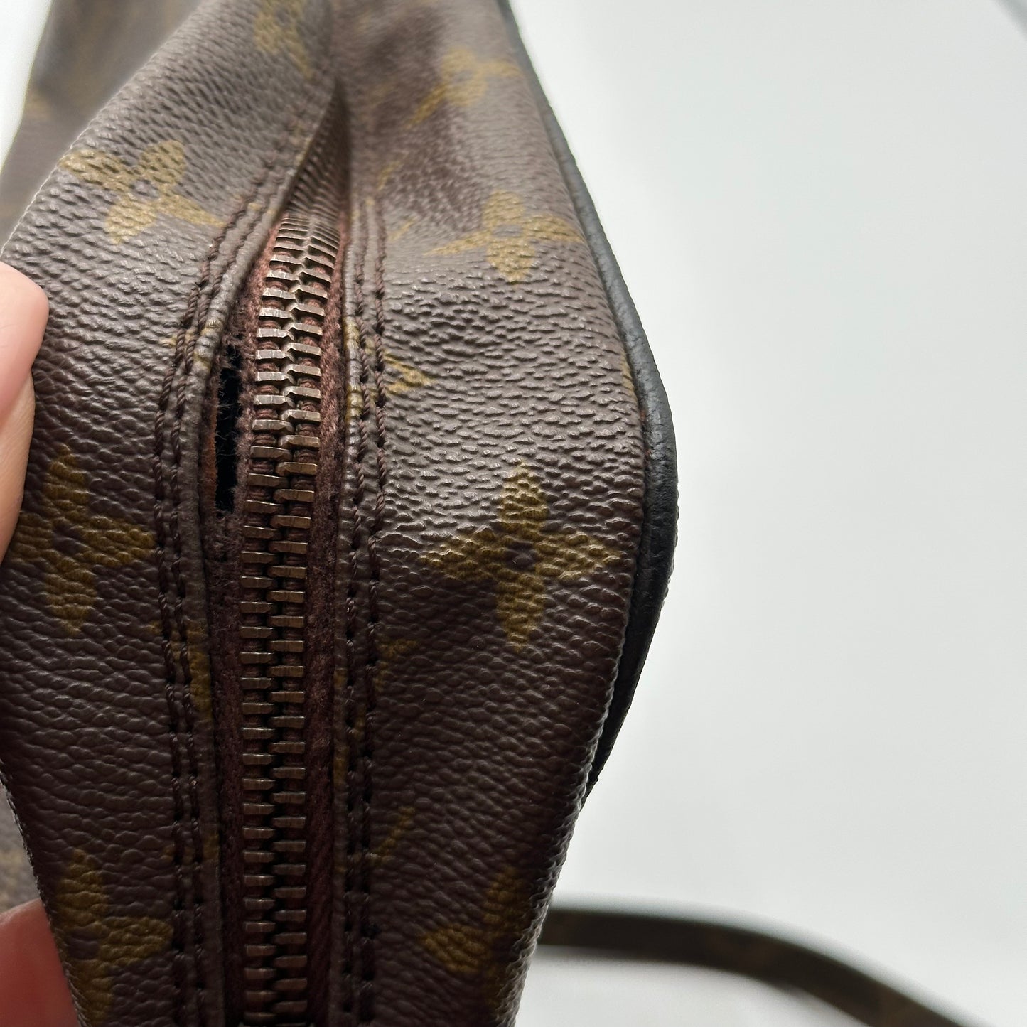 Authentic Louis Vuitton Vintage Monogram Marceau Crossbody