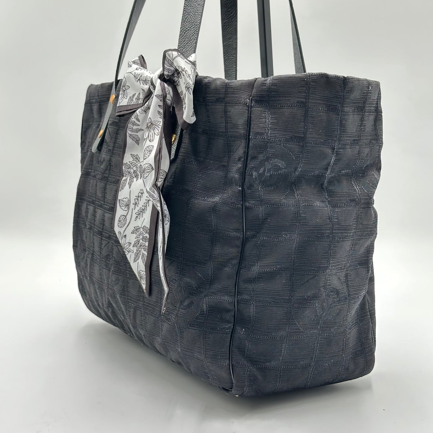 Authentic CHANEL Black Medium Travel Line Tote