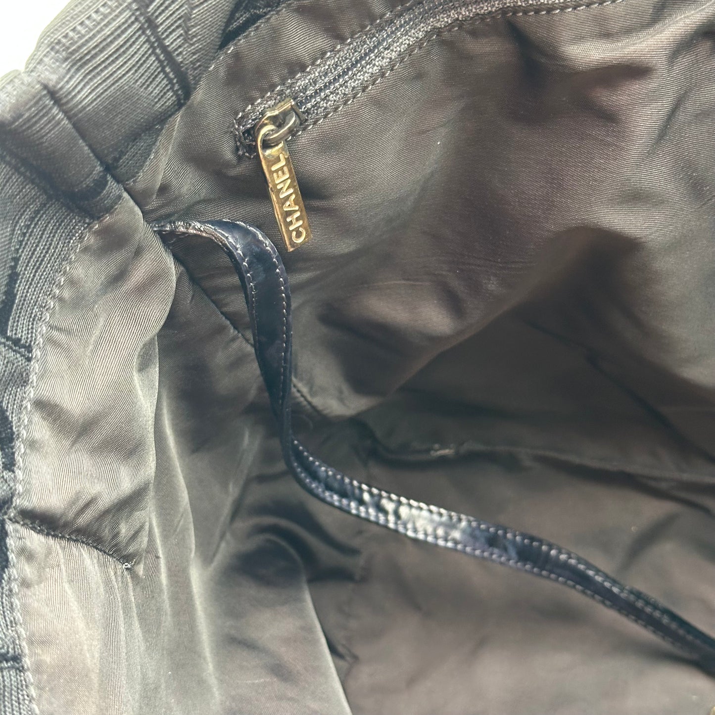 Authentic CHANEL Black Medium Travel Line Tote