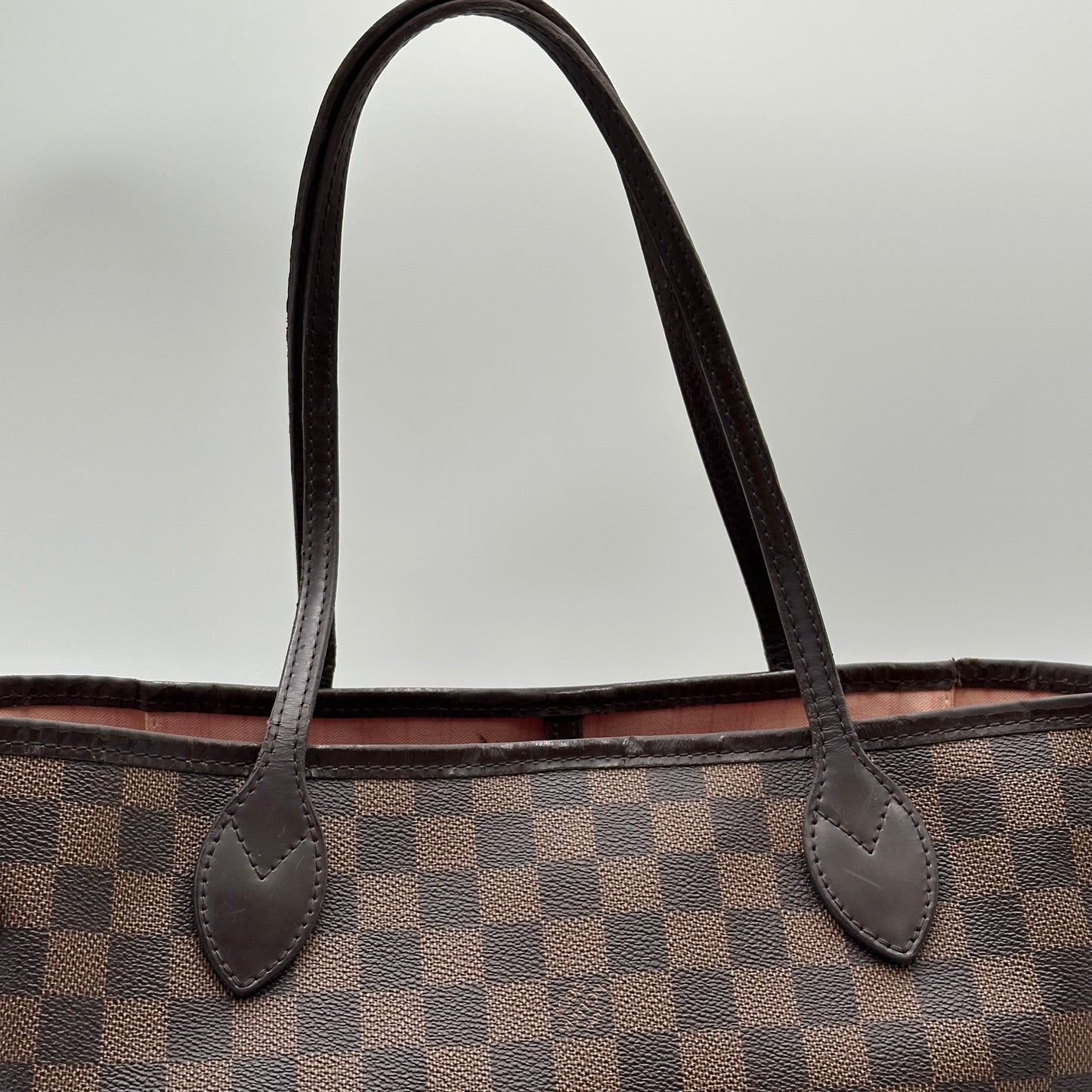 Authentic Louis Vuitton 2018 Damier Ebene Neverfull Rose Ballerine MM + Wristlet