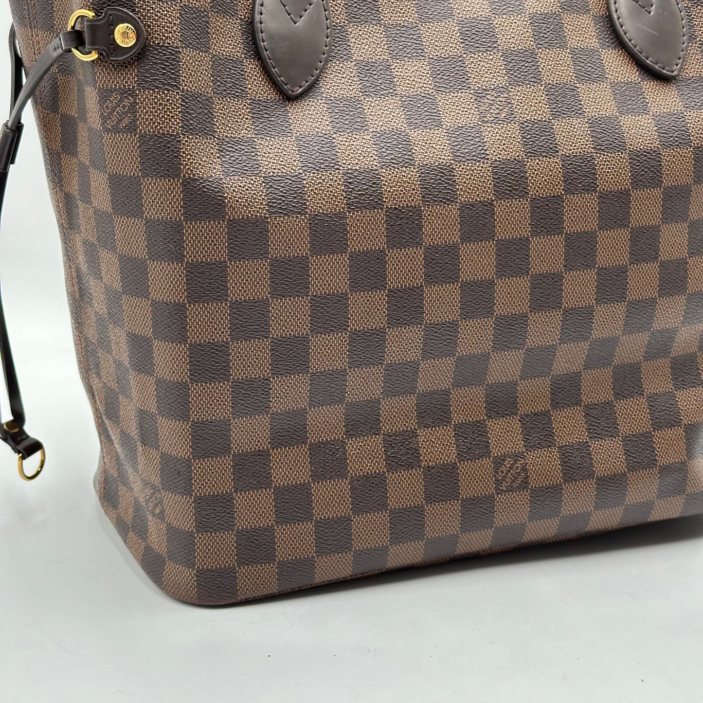 Authentic Louis Vuitton 2018 Damier Ebene Neverfull Rose Ballerine MM + Wristlet
