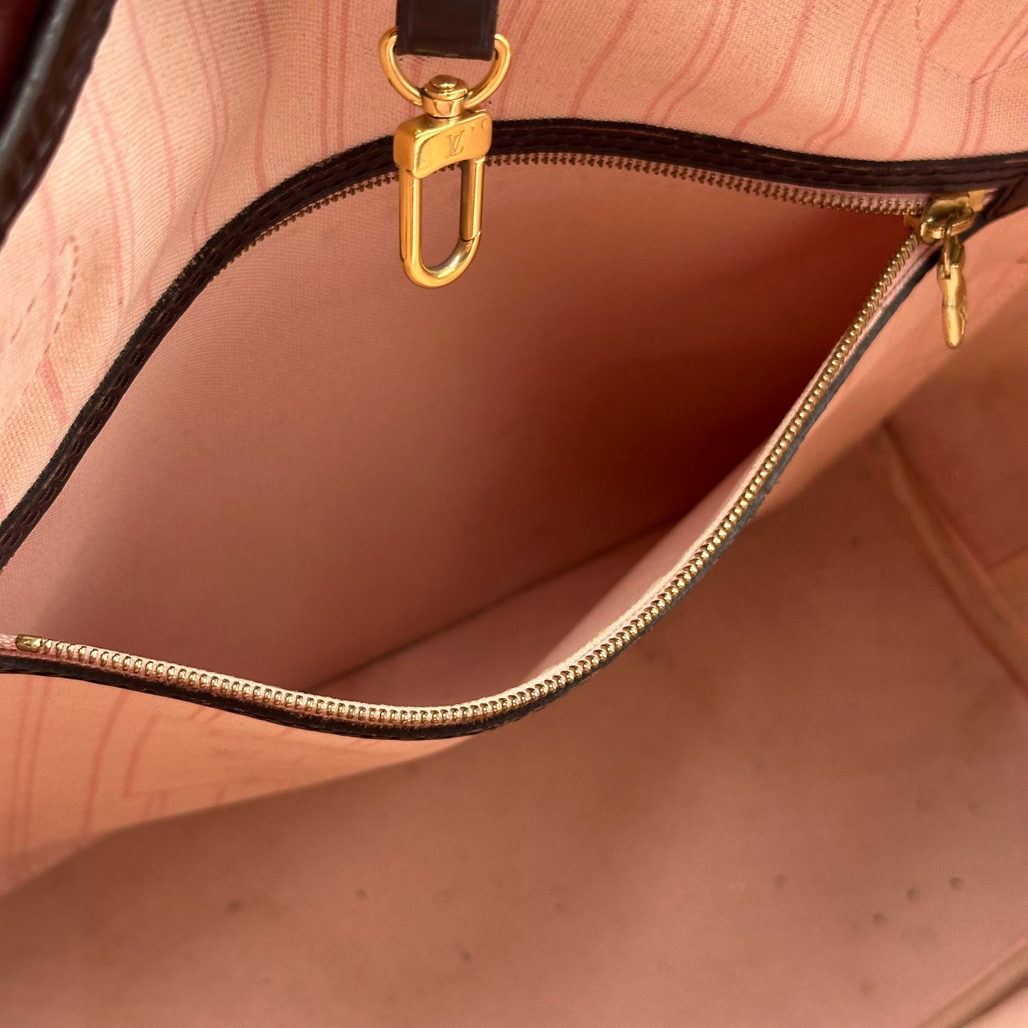 Authentic Louis Vuitton 2018 Damier Ebene Neverfull Rose Ballerine MM