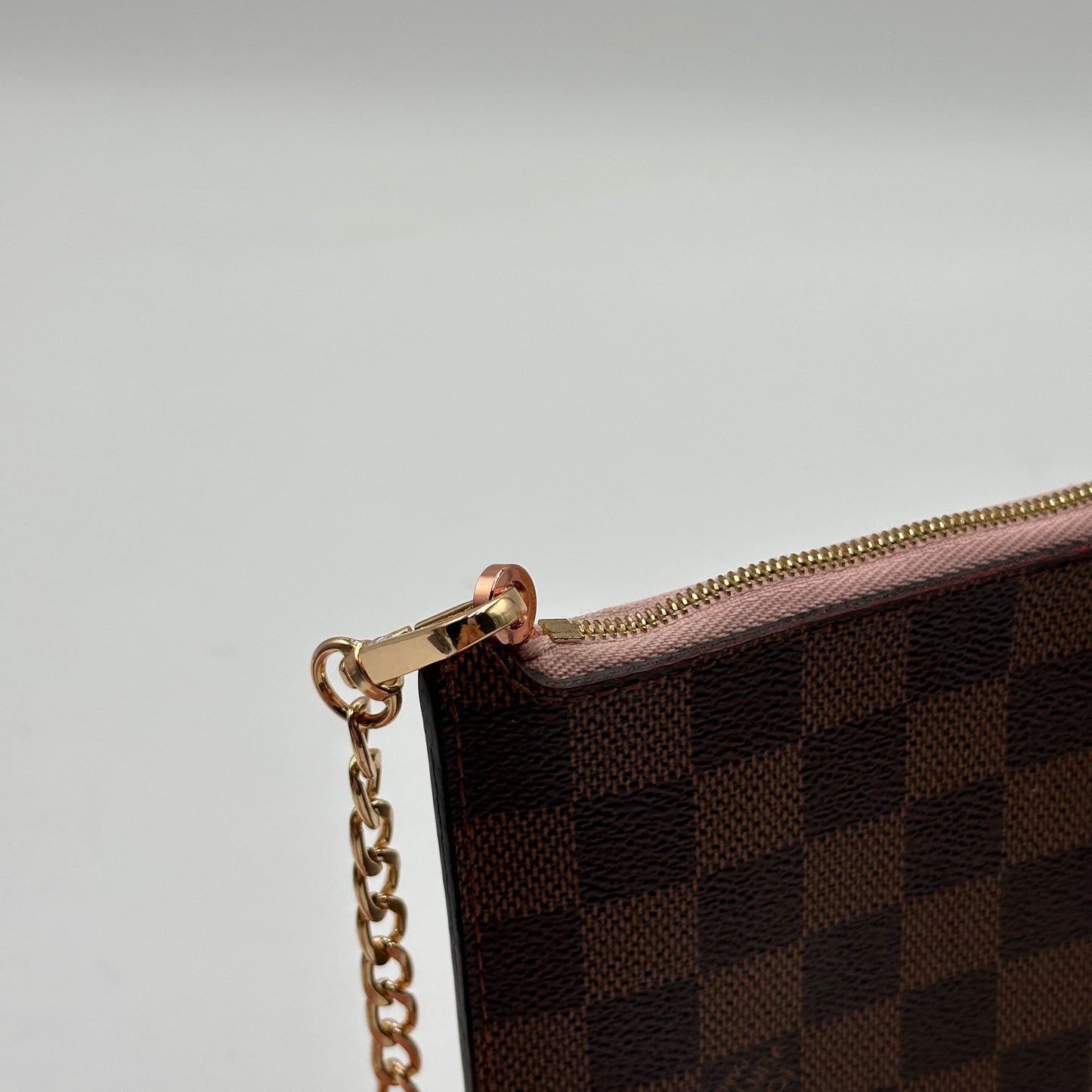 Authentic Louis Vuitton 2018 Damier Ebene Rose Ballerine Neverfull MM Wristlet Crossbody