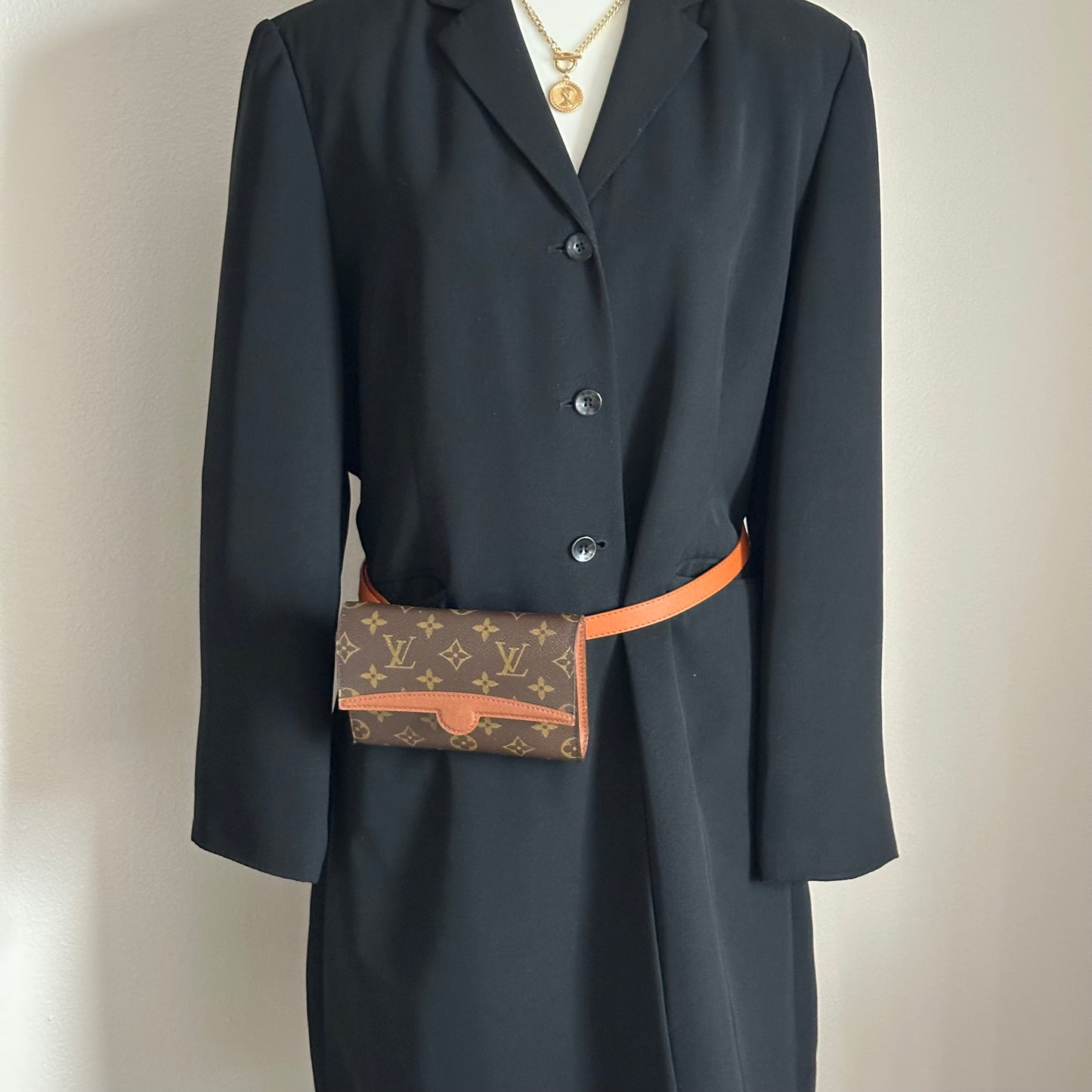 Authentic Louis Vuitton 1993 Monogram Arsch Belt Bag Crossbody