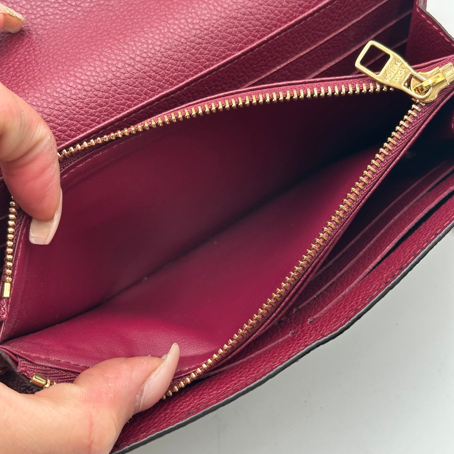 Authentic Louis Vuitton 2018 Empreinte Black Sarah Wallet Crossbody