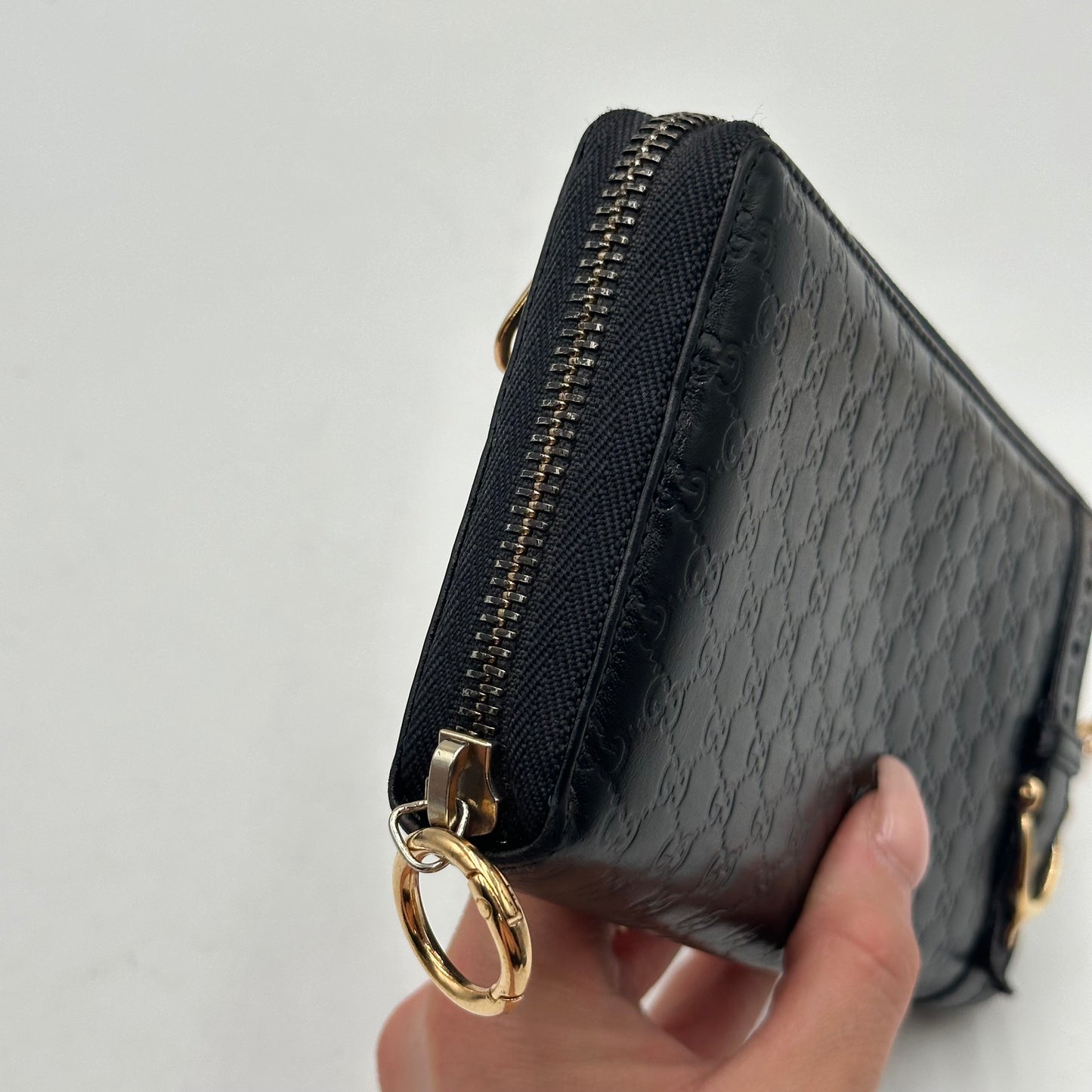 Authentic GUCCI Black Microguccisima Full Zipper Wallet Crossbody