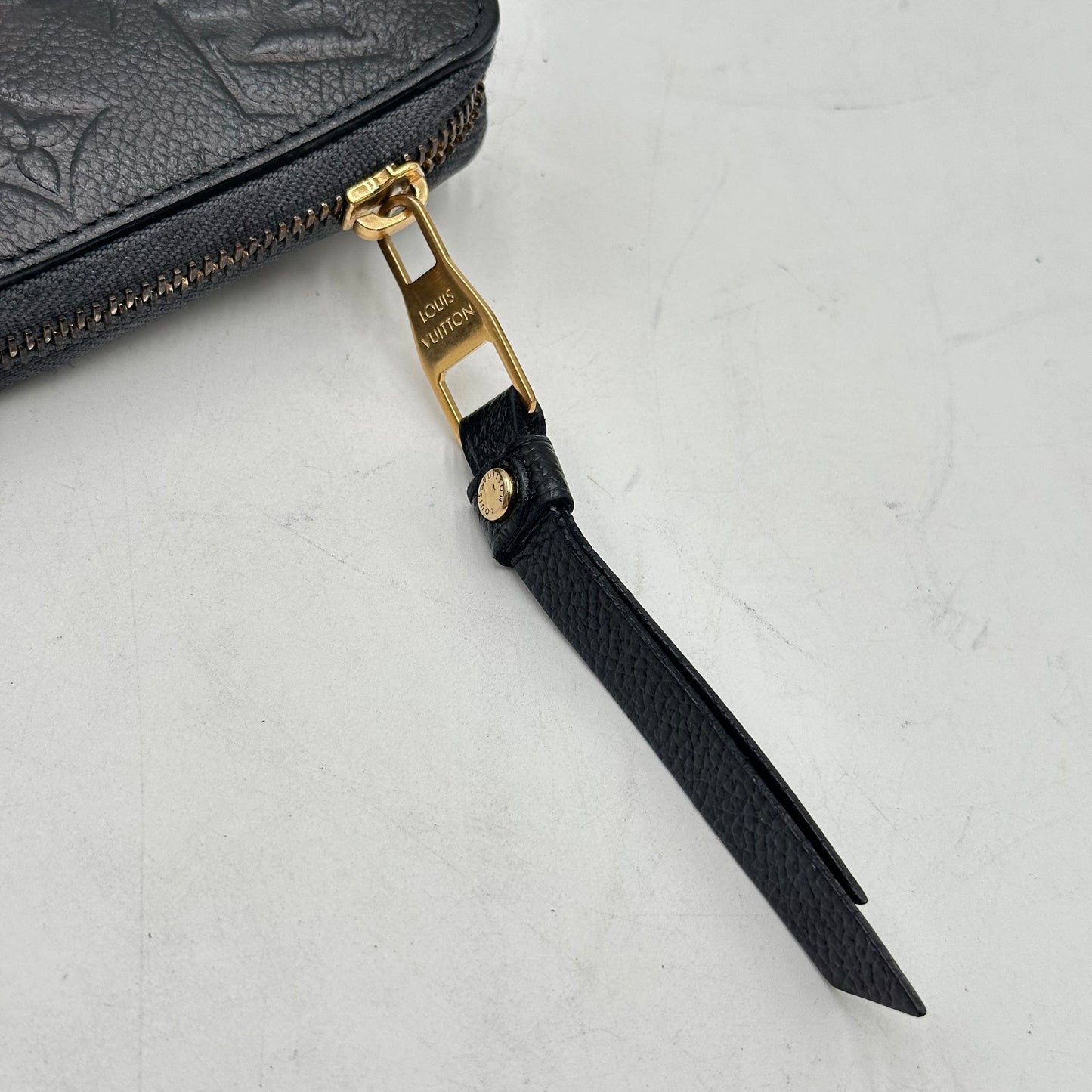 Authentic Louis Vuitton 2011 Black Empreinte Monogram Full Zipper Wallet Crossbody