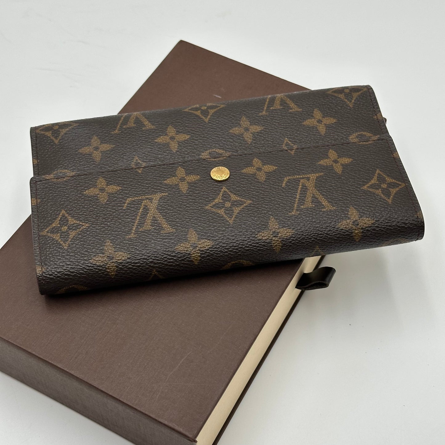 Authentic Louis Vuitton 1999 Monogram Trifold Wallet Crossbody