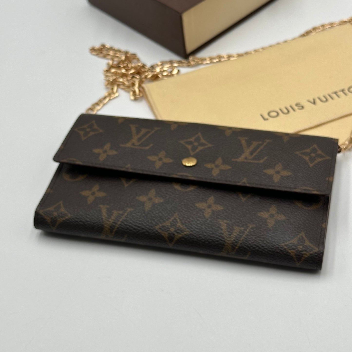 Authentic Louis Vuitton 1999 Monogram Trifold Wallet Crossbody