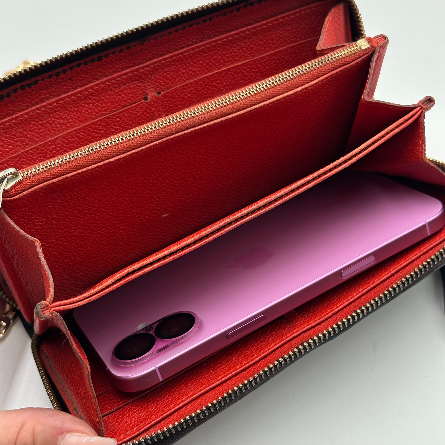 Authentic Louis Vuitton 2013 Black Empreinte Monogram Full Zipper Wallet Crossbody