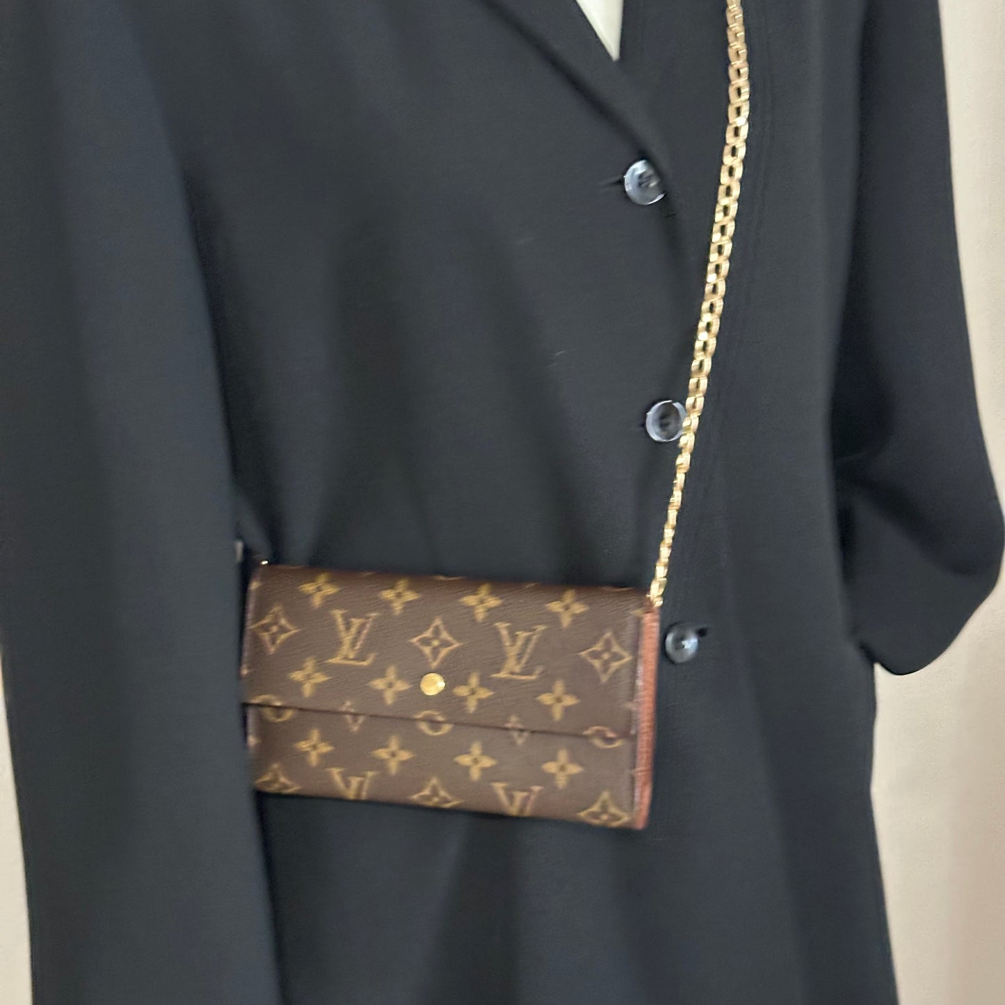 Authentic Louis Vuitton 1999 Monogram Trifold Wallet Crossbody