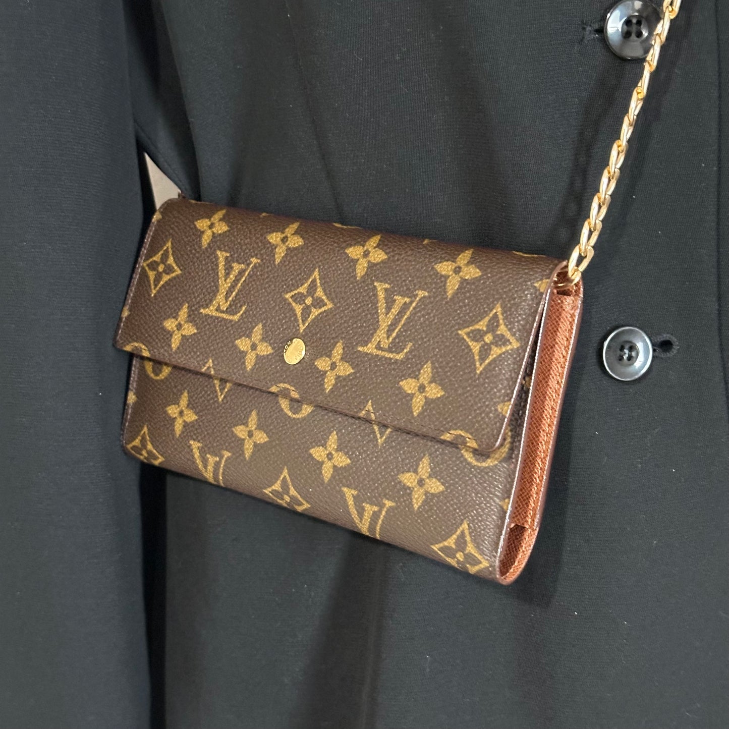 Authentic Louis Vuitton 1999 Monogram Trifold Wallet Crossbody