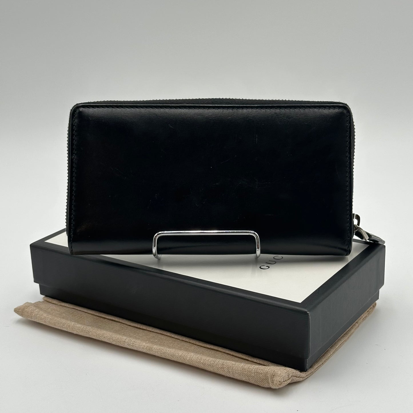 Authentic GUCCI Marmont Full Zip Wallet