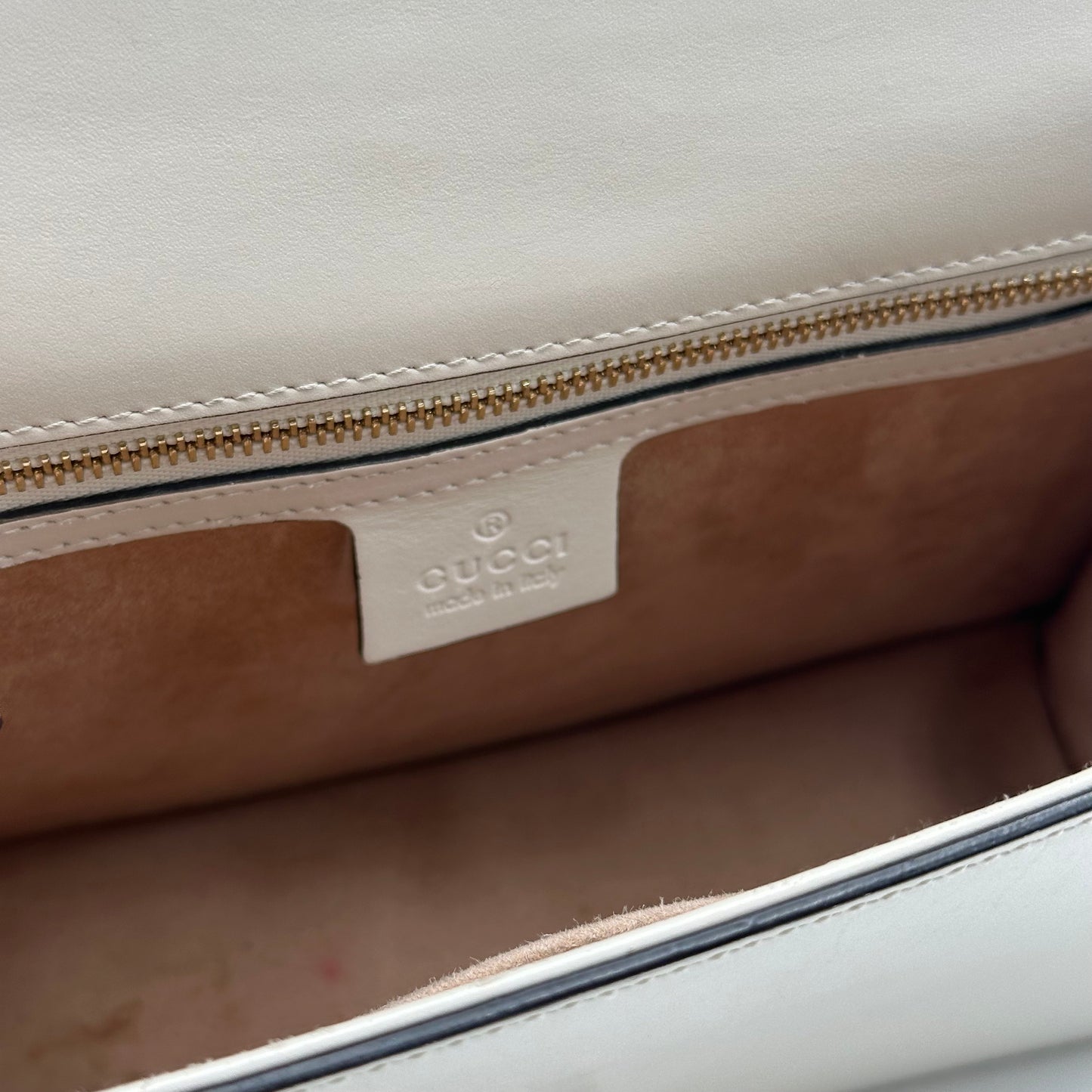 Authentic GUCCI Small Off White Sylvie