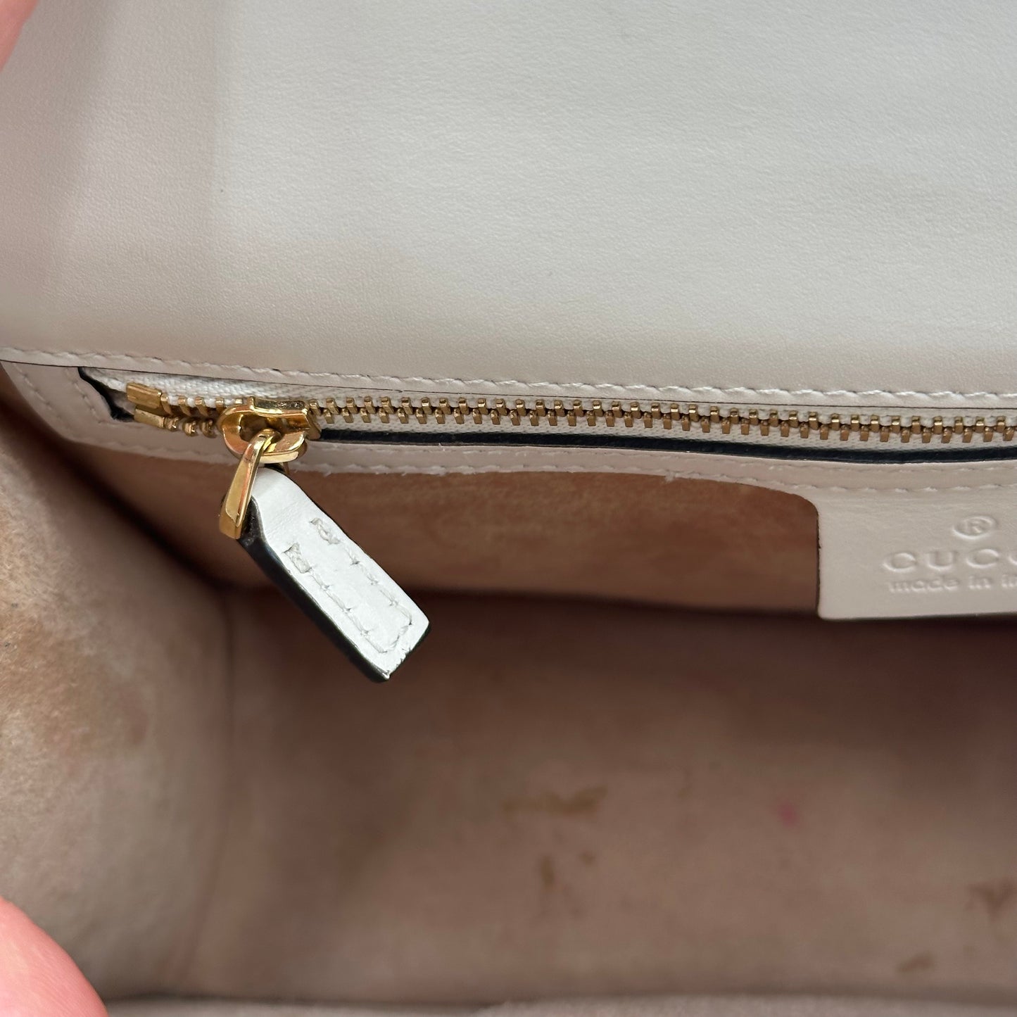 Authentic GUCCI Small Off White Sylvie