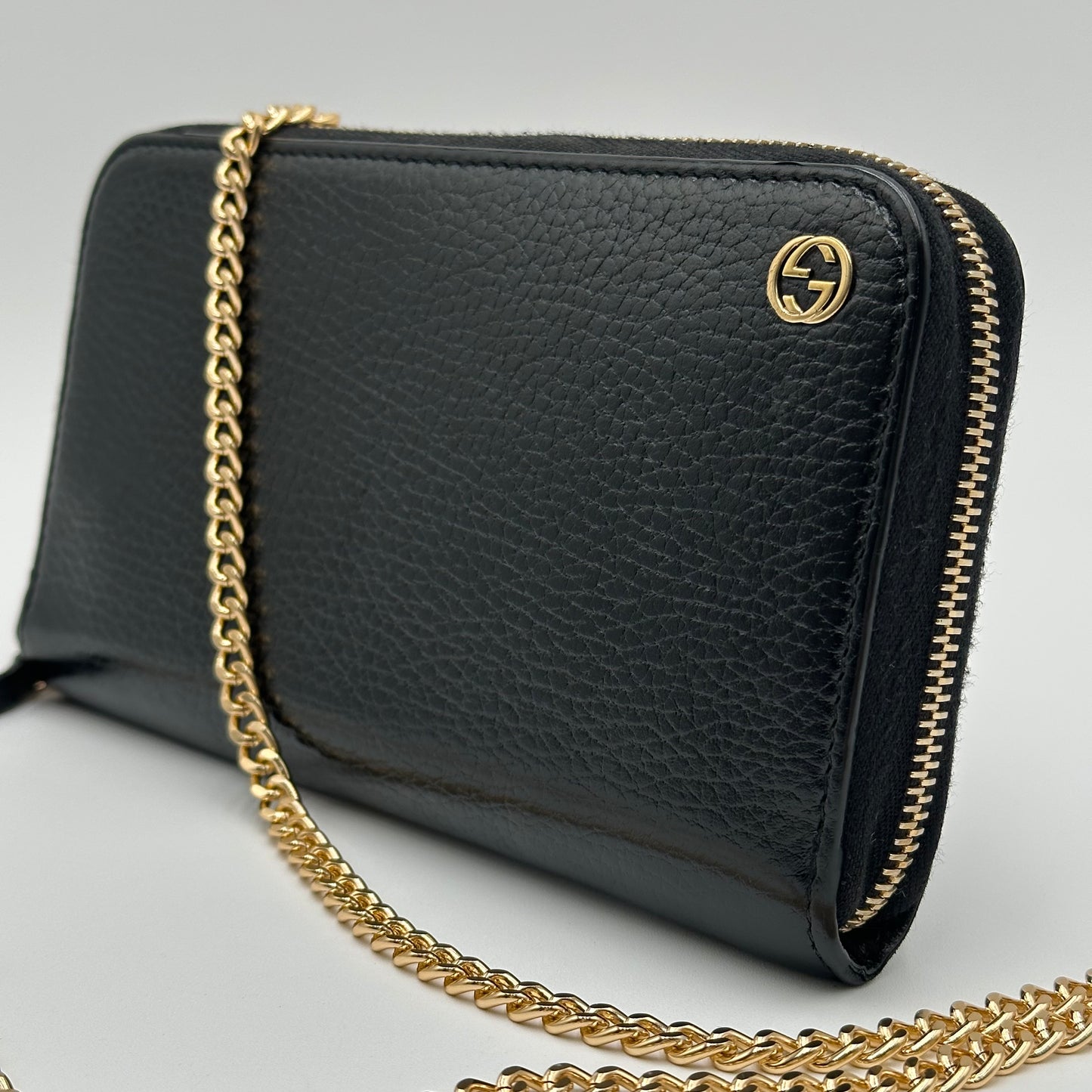 Authentic GUCCI Calfskin Zipper Wallet