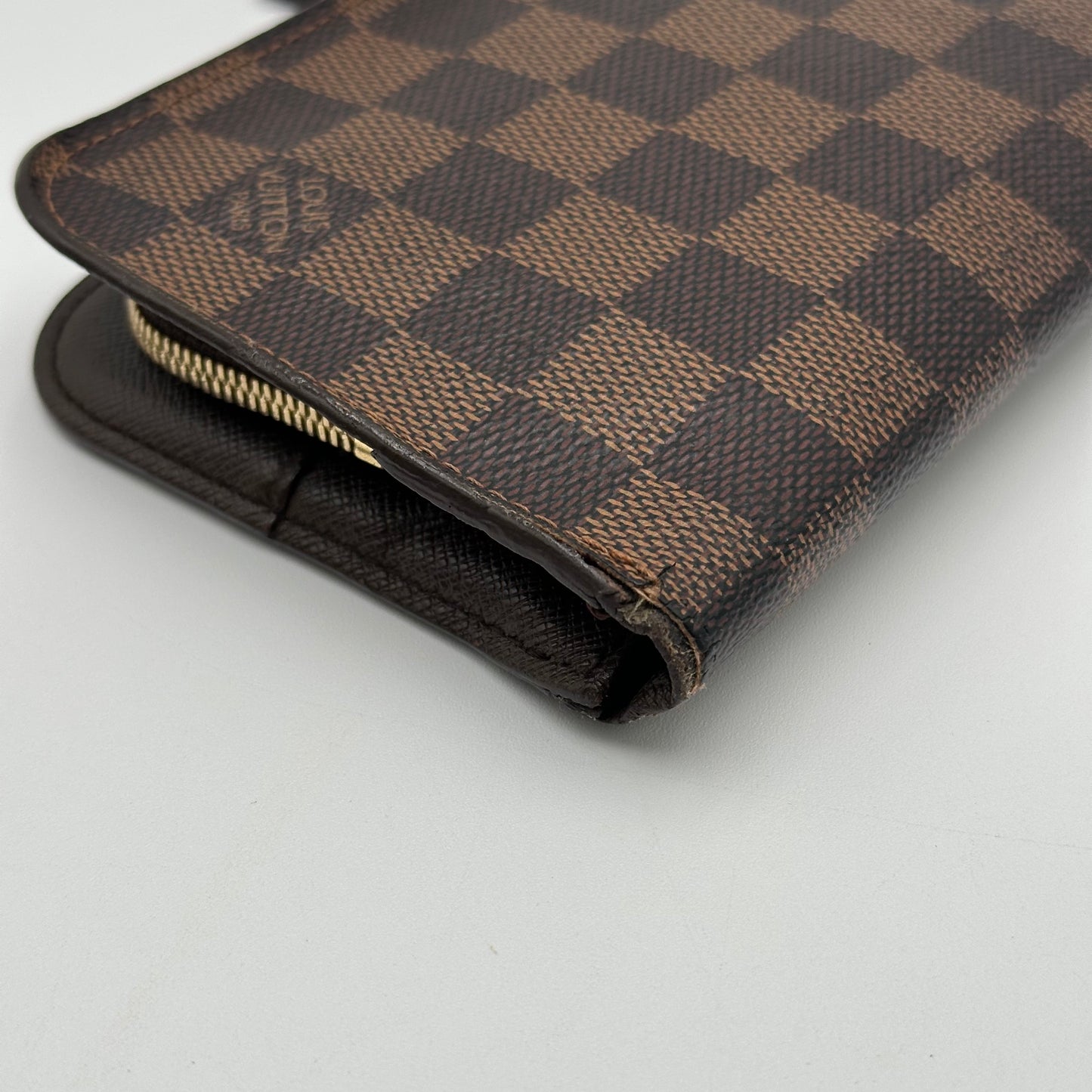 Authentic Louis Vuitton 2009 Damier Ebene Insolite Wallet Crossbody