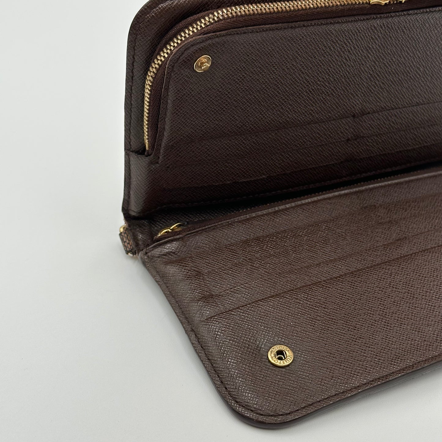 Authentic Louis Vuitton 2009 Damier Ebene Insolite Wallet Crossbody