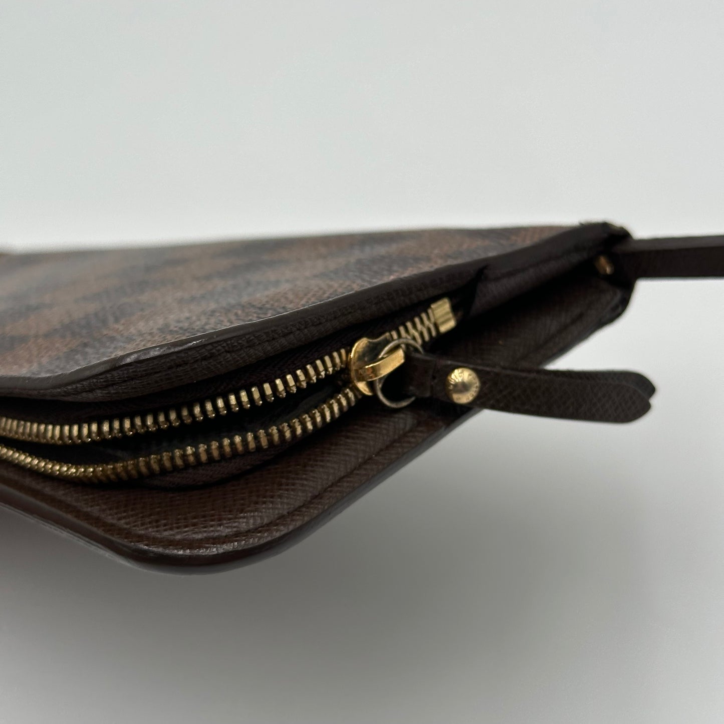 Authentic Louis Vuitton 2009 Damier Ebene Insolite Wallet Crossbody