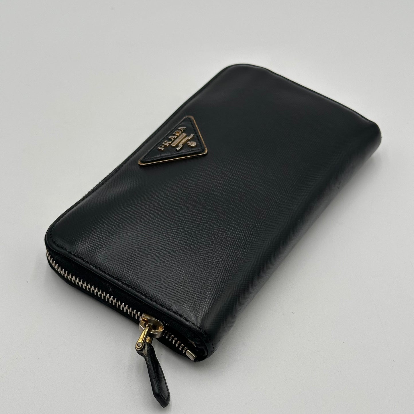 Authentic PRADA Saffiano Triangle Full Zip Wallet