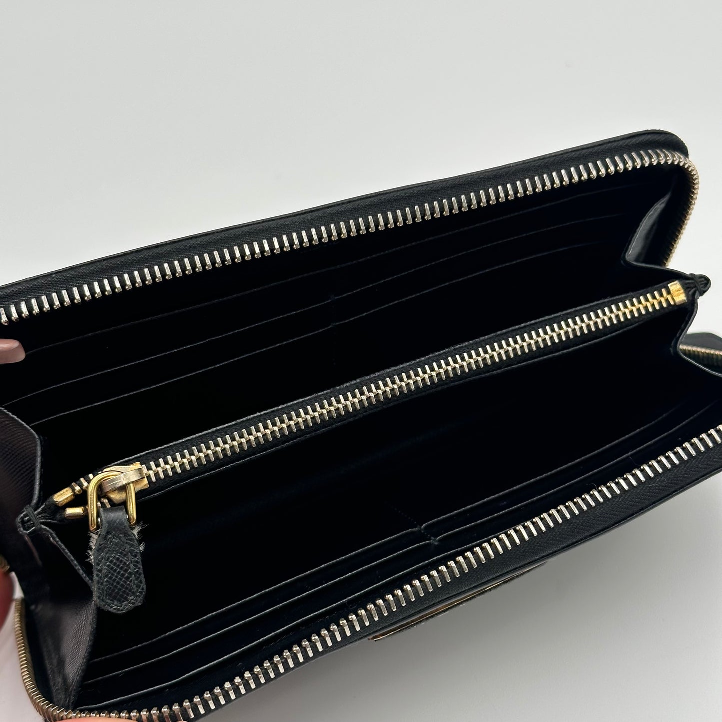 Authentic PRADA Saffiano Triangle Full Zip Wallet