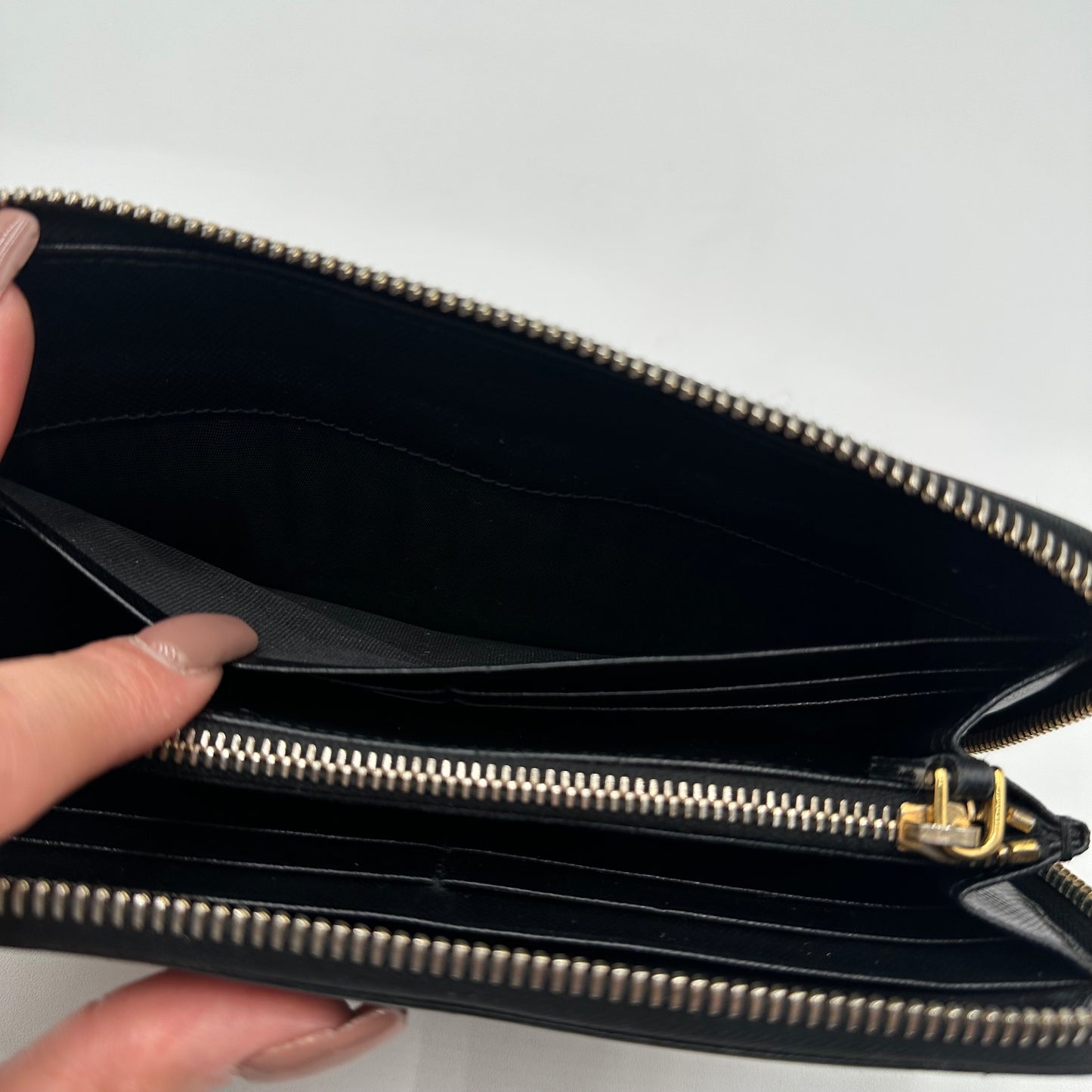 Authentic PRADA Saffiano Triangle Full Zip Wallet