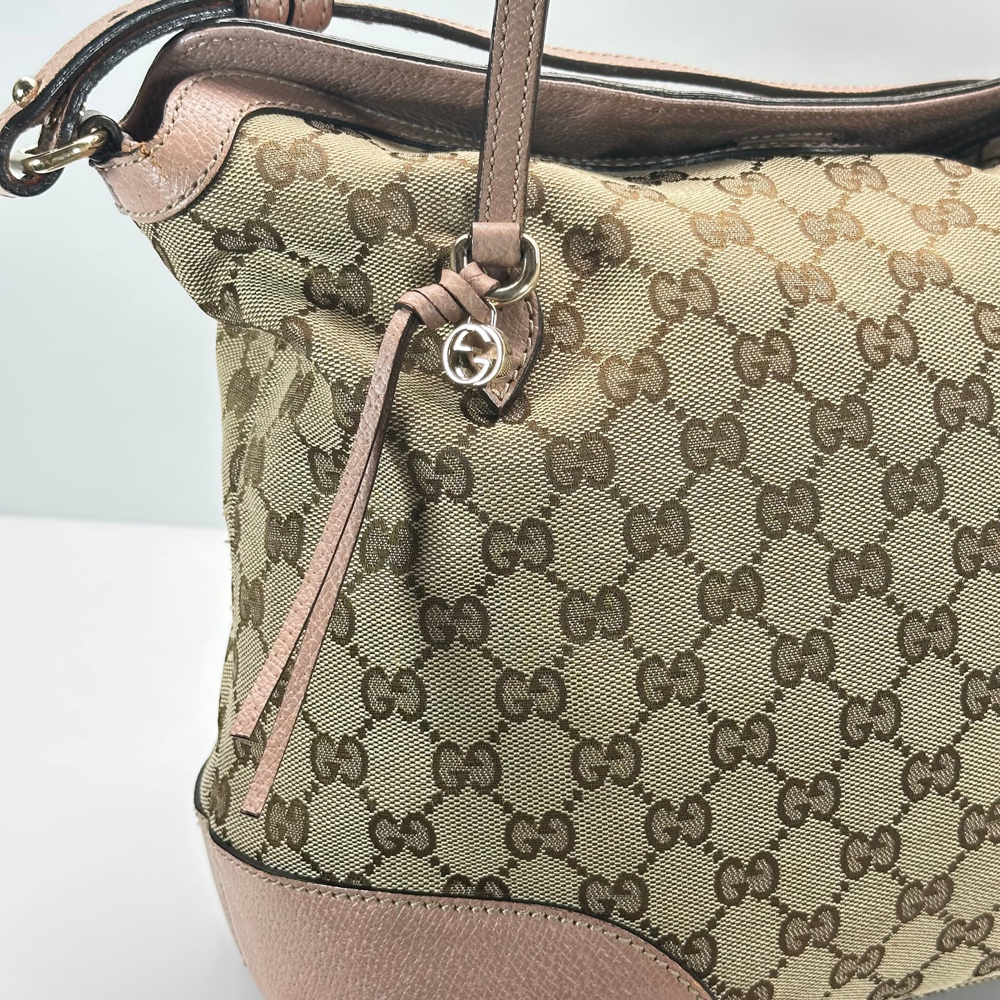 Authentic GUCCI GG Canvas Medium Bree Tote Crossbody