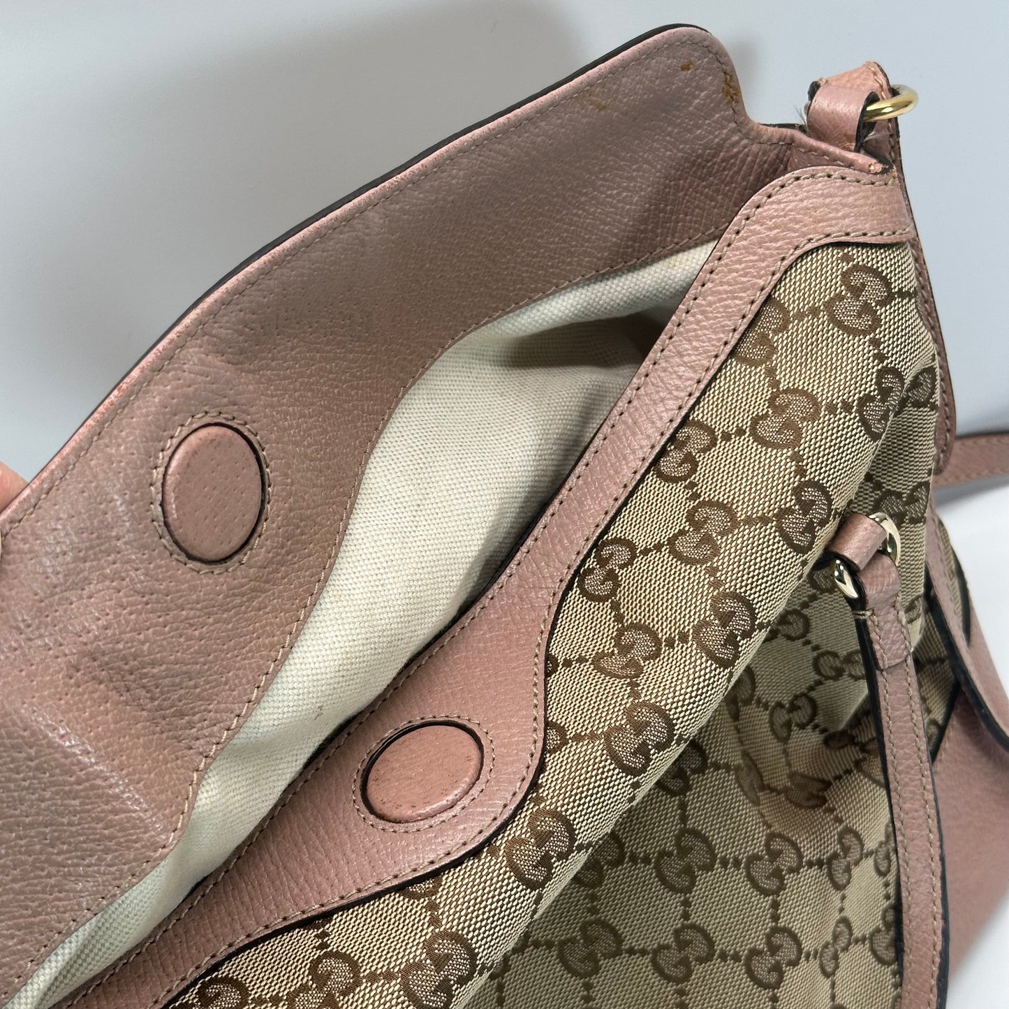 Authentic GUCCI GG Canvas Medium Bree Tote Crossbody