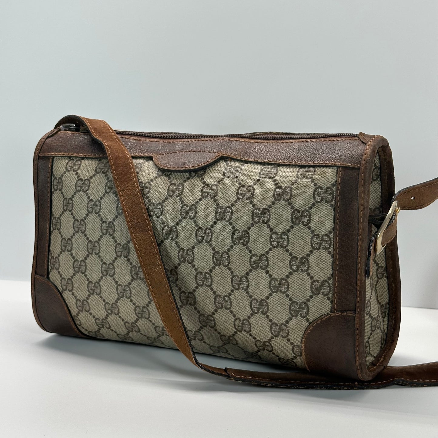 Authentic GUCCI Canvas Vintage Crossbody