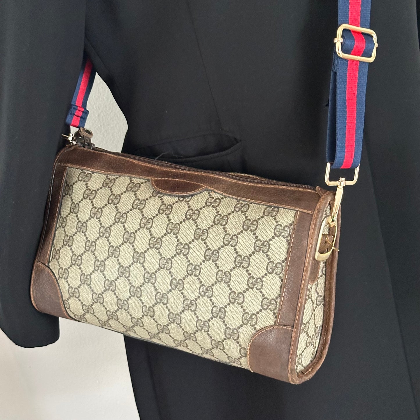 Authentic GUCCI Canvas Vintage Crossbody