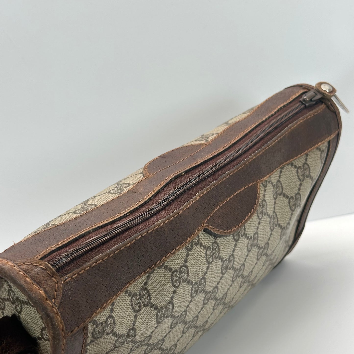 Authentic GUCCI Canvas Vintage Crossbody