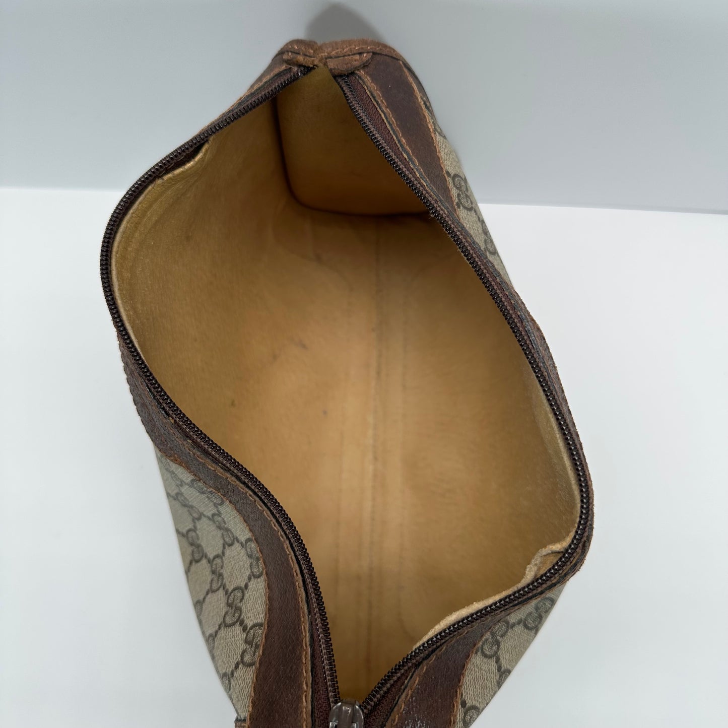 Authentic GUCCI Canvas Vintage Crossbody