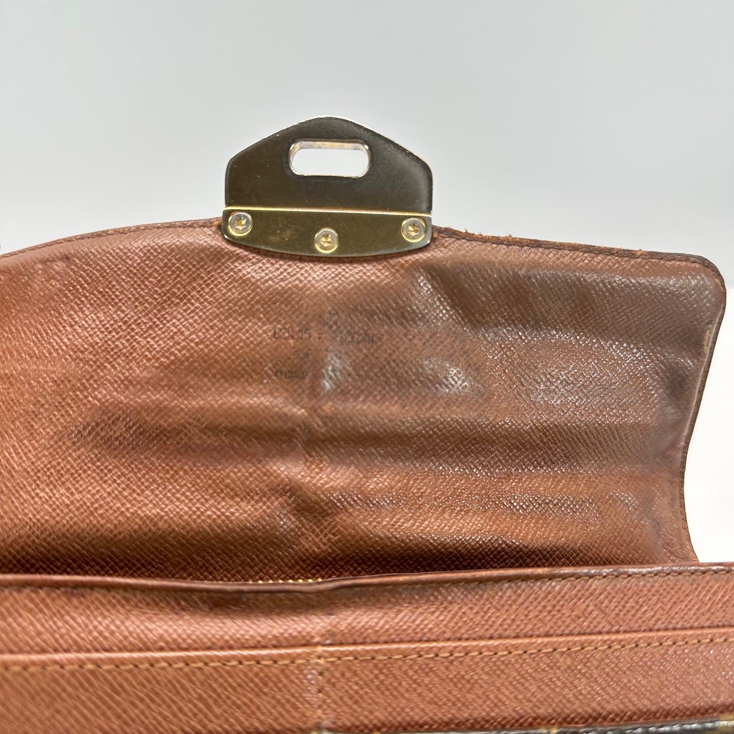 Authentic Louis Vuitton Monogram Étoile Wallet Crossbody