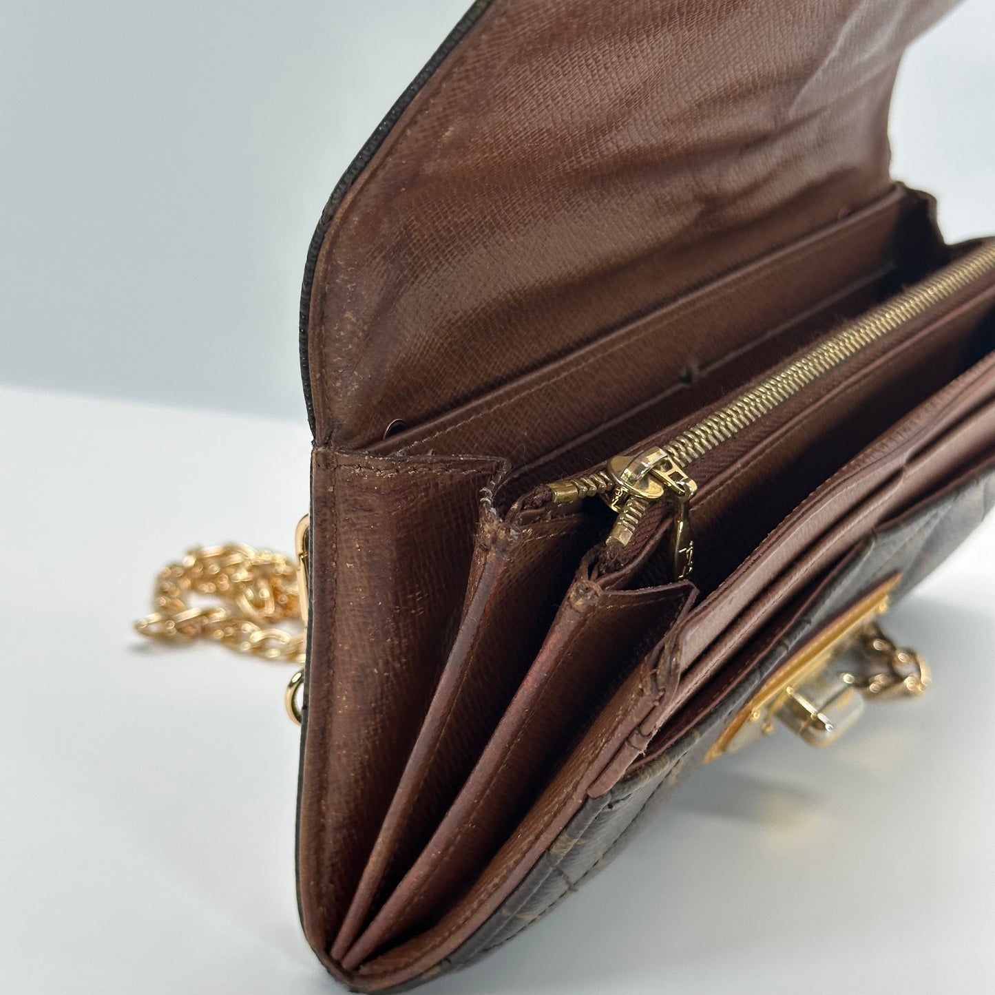 Authentic Louis Vuitton Monogram Étoile Wallet Crossbody