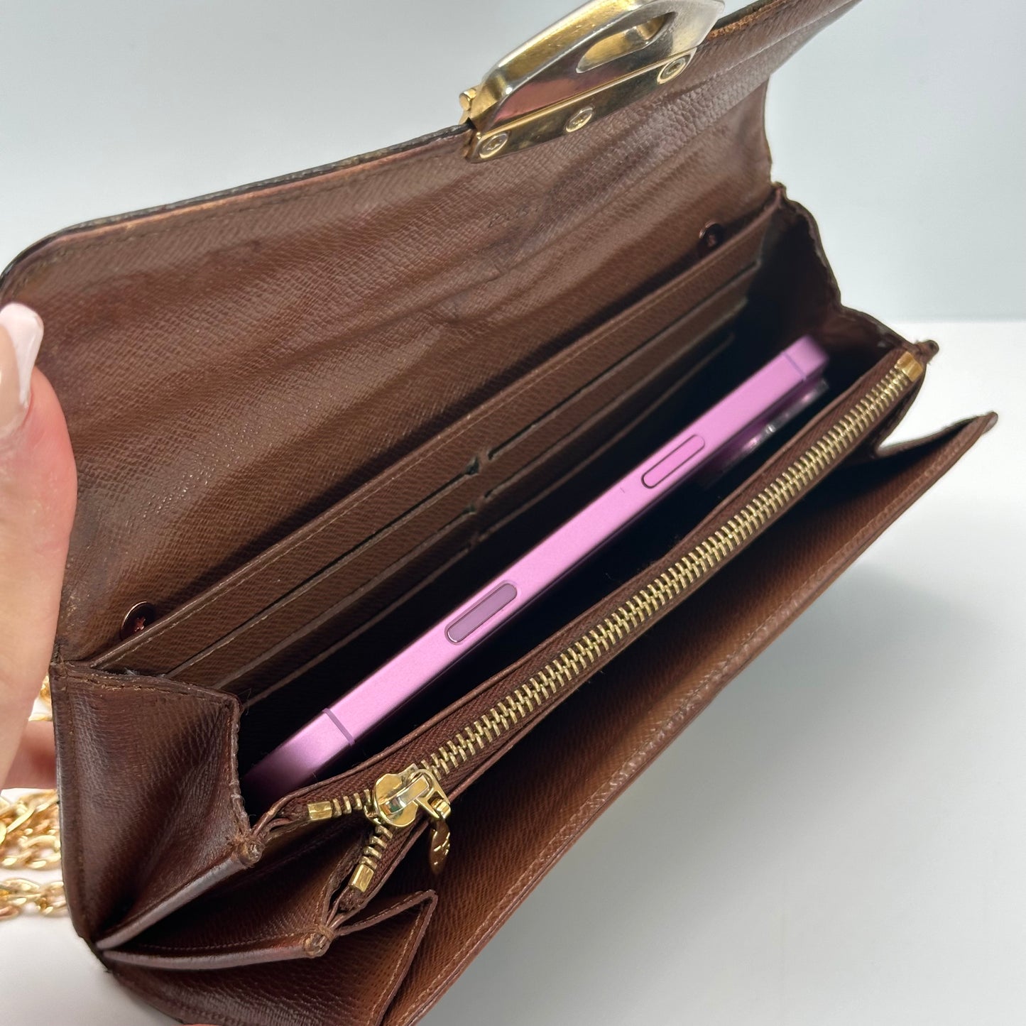 Authentic Louis Vuitton Monogram Étoile Wallet Crossbody